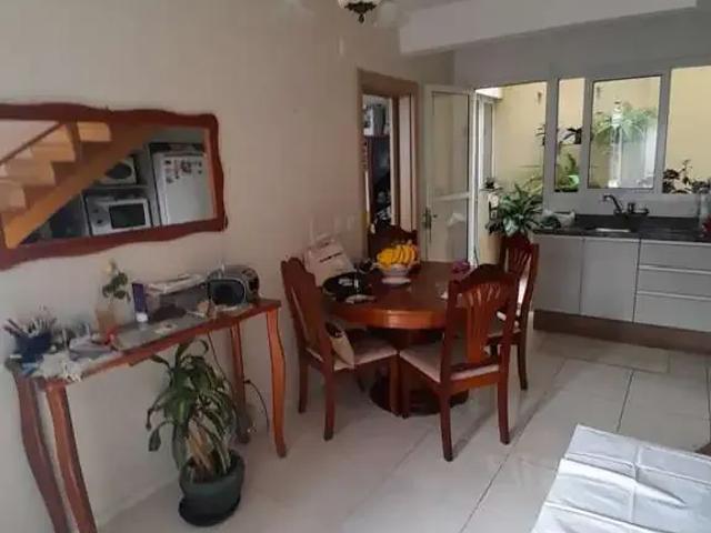 Casa / Sobrado para Venda em Caxias do Sul/RS Pio X 2 Quartos