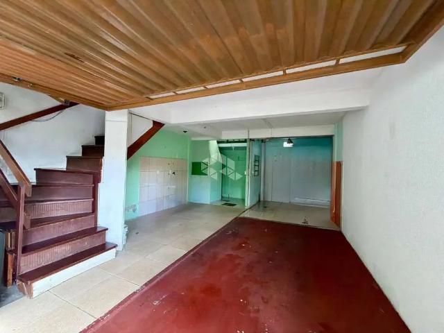 Casa / Sobrado para Venda em Caxias do Sul/RS Presidente Vargas 2 Quartos