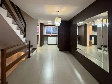 Casa / Sobrado para Venda em Caxias do Sul/RS Vinhedos 2 Quartos