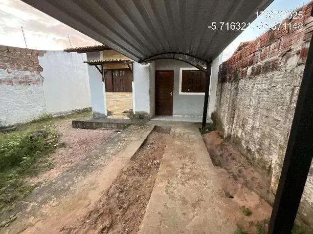 Casa / Sobrado para Venda em Ceará Mirim/RN Massaranduba 2 Quartos
