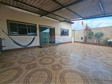 Casa / Sobrado para Venda em Ceilândia/DF Ceilândia Norte 3 Quartos