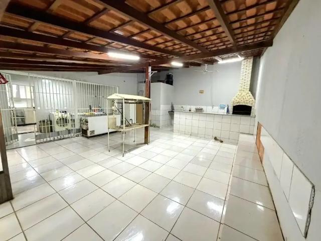 Casa / Sobrado para Venda em Ceilândia/DF Ceilândia Norte 5 Quartos
