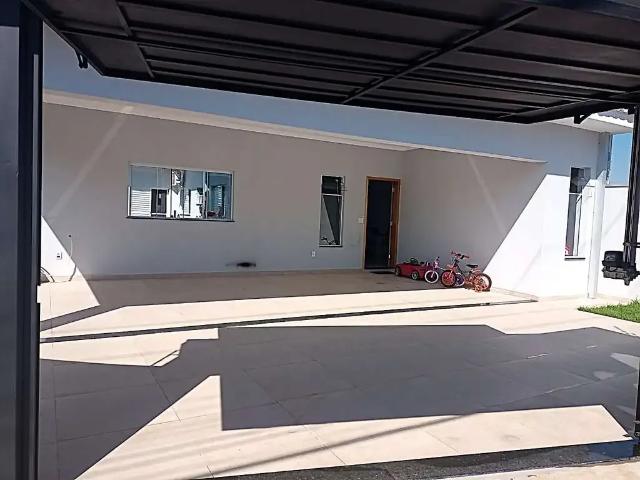 Casa / Sobrado para Venda em Cerquilho/SP Portal dos Pilares 4 Quartos