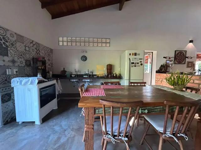 Casa / Sobrado para Venda em Chapada dos Guimarães/MT Zona Rural 3 Quartos