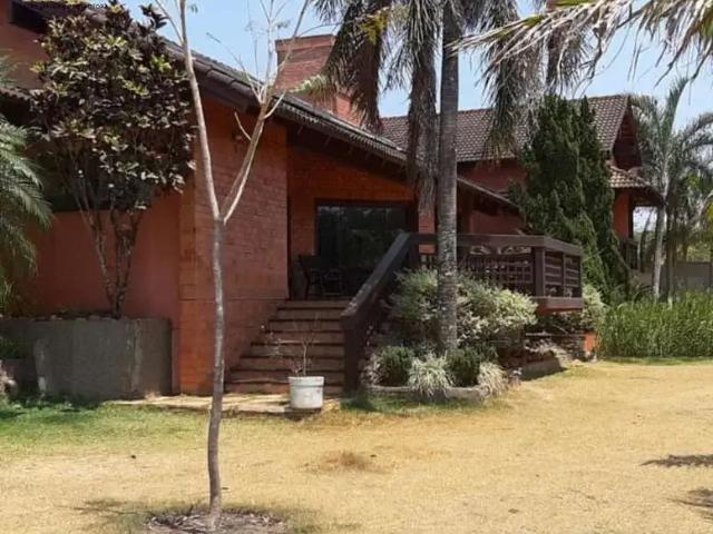 Casa / Sobrado para Venda em Chapada dos Guimarães/MT Zona Rural 4 Quartos