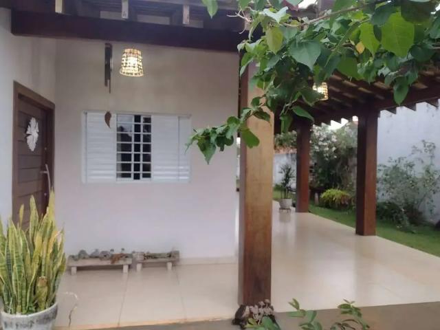 Casa / Sobrado para Venda em Chapada dos Guimarães/MT Bom Clima 3 Quartos