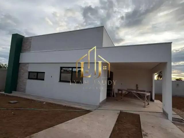 Casa / Sobrado para Venda em Chapada dos Guimarães/MT Bom Clima 3 Quartos