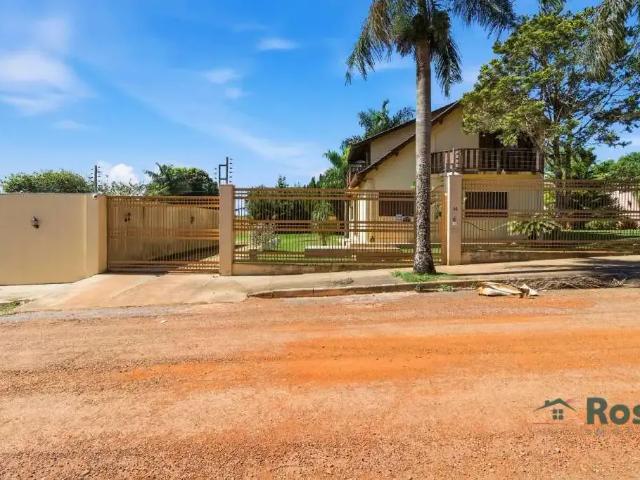 Casa / Sobrado para Venda em Chapada dos Guimarães/MT Bom Clima 6 Quartos