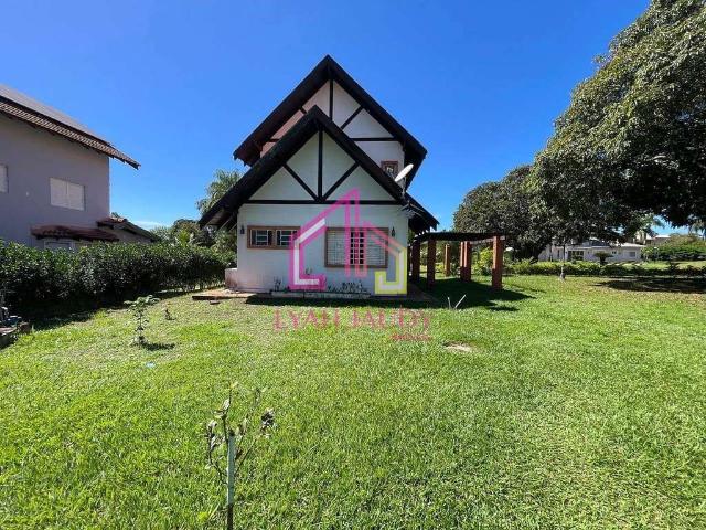 Casa / Sobrado para Venda em Chapada dos Guimarães/MT Centro 3 Quartos