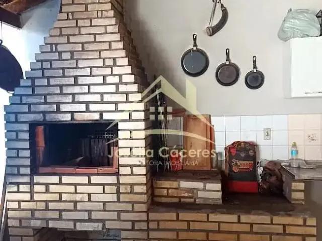 Casa / Sobrado para Venda em Chapada dos Guimarães/MT Centro 2 Quartos