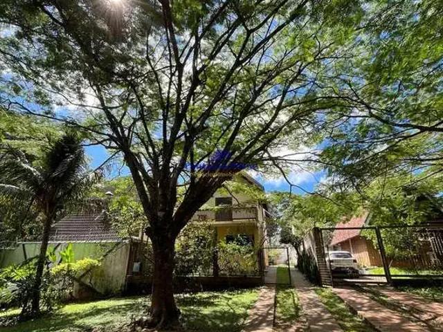 Casa / Sobrado para Venda em Chapada dos Guimarães/MT Centro 4 Quartos