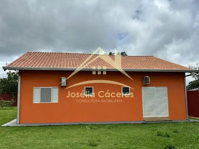 Casa / Sobrado para Venda em Chapada dos Guimarães/MT Centro 5 Quartos