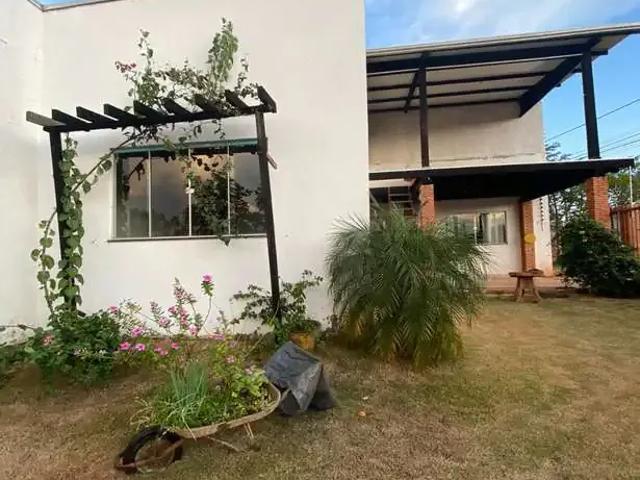 Casa / Sobrado para Venda em Chapada dos Guimarães/MT Florada da Serra 4 Quartos