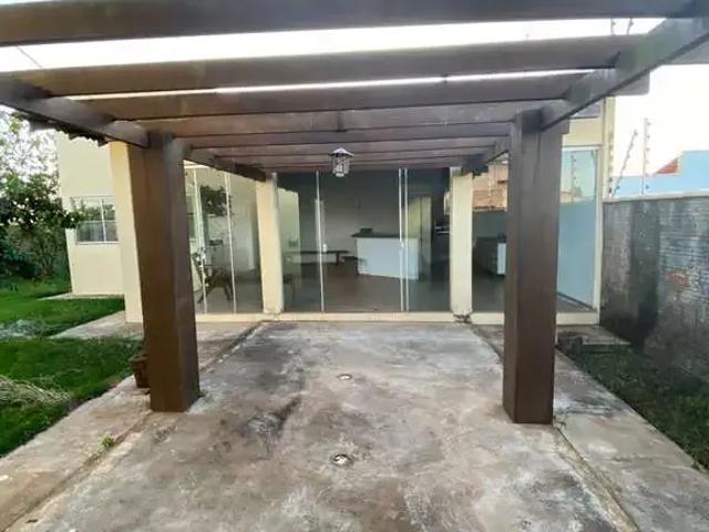 Casa / Sobrado para Venda em Chapada dos Guimarães/MT Mira Flores 3 Quartos