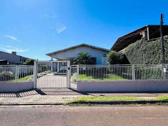 Casa / Sobrado para Venda em Chapecó/SC Jardim América 3 Quartos