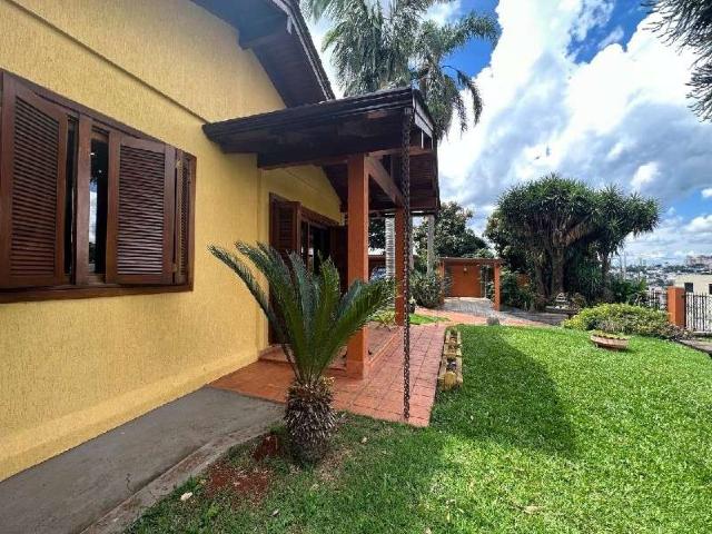 Casa / Sobrado para Venda em Chapecó/SC Santo Antônio 3 Quartos