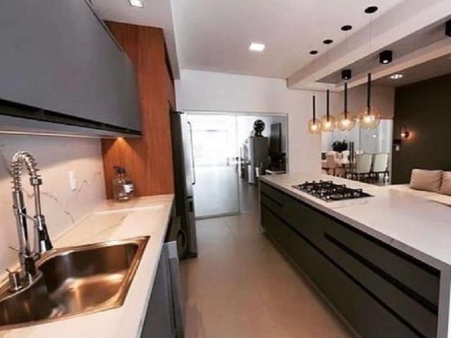 Casa / Sobrado para Venda em Chapecó/SC Paraíso 4 Quartos