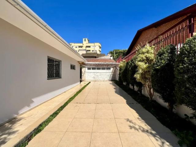 Casa / Sobrado para Venda em Chapecó/SC Parque das Palmeiras 3 Quartos