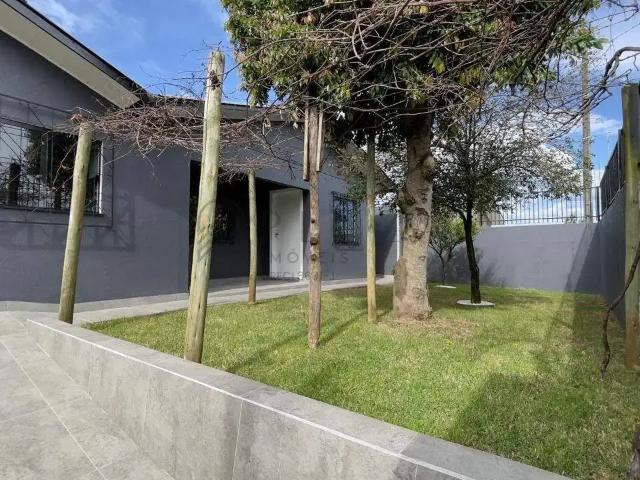 Casa / Sobrado para Venda em Chapecó/SC Presidente Médici 5 Quartos