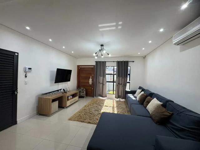 Casa / Sobrado para Venda em Chapecó/SC Vila Real 4 Quartos