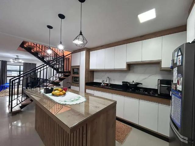 Casa / Sobrado para Venda em Chapecó/SC Vila Real 4 Quartos
