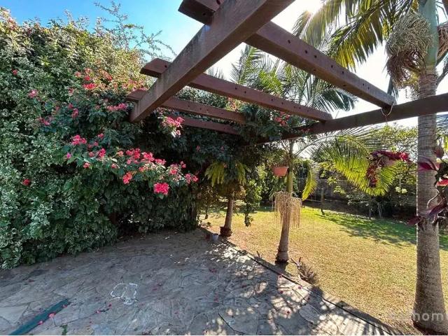 Casa / Sobrado para Venda em Charqueadas/RS Centro 3 Quartos