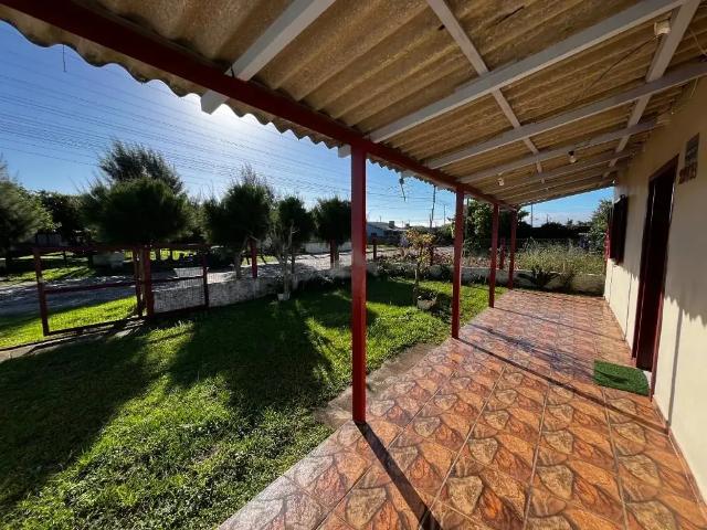 Casa / Sobrado para Venda em Cidreira/RS Nazaré 4 Quartos