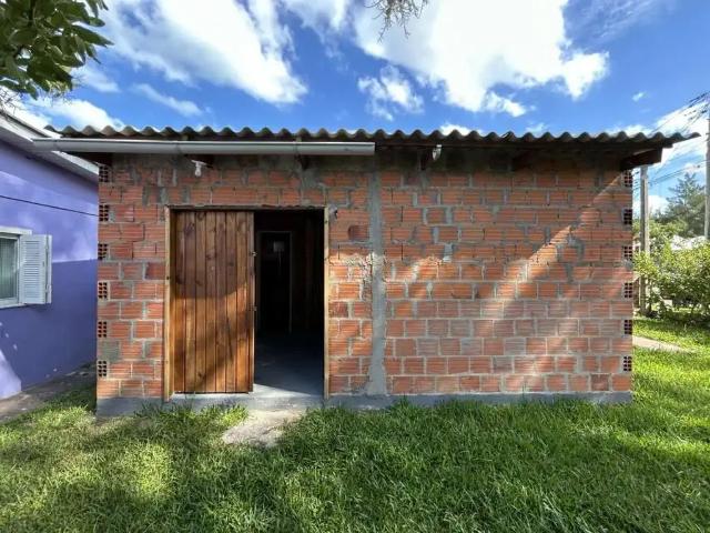 Casa / Sobrado para Venda em Cidreira/RS Nazaré 4 Quartos