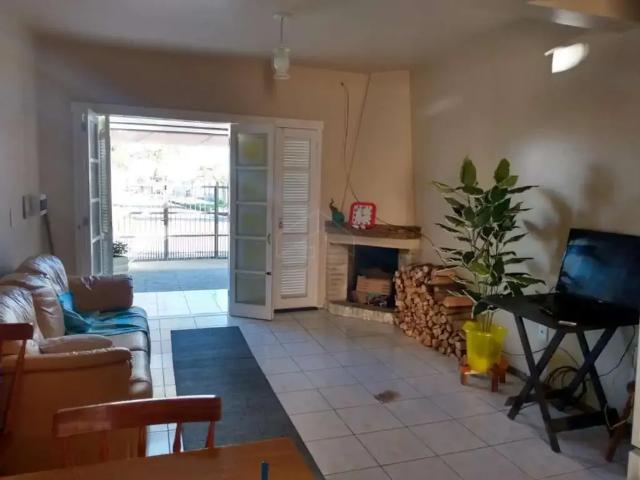 Casa / Sobrado para Venda em Cidreira/RS Nazaré 2 Quartos
