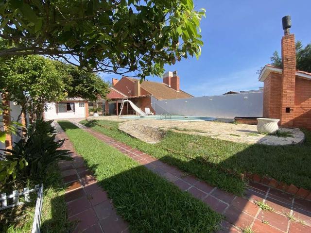 Casa / Sobrado para Venda em Cidreira/RS Nazaré 3 Quartos