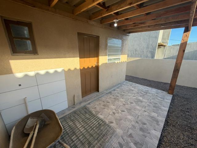 Casa / Sobrado para Venda em Cidreira/RS Centro