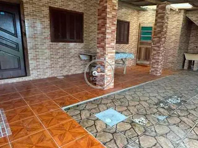 Casa / Sobrado para Venda em Cidreira/RS Centro 4 Quartos