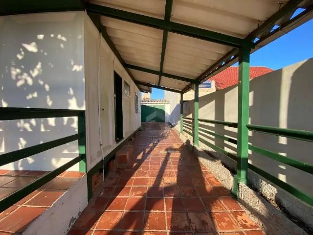 Casa / Sobrado para Venda em Cidreira/RS Centro 4 Quartos