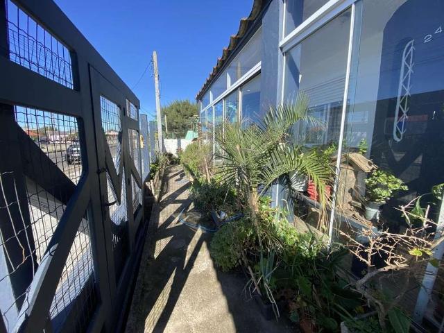 Casa / Sobrado para Venda em Cidreira/RS Centro 5 Quartos