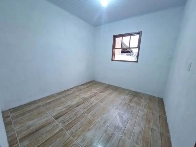 Casa / Sobrado para Venda em Cidreira/RS Centro 2 Quartos