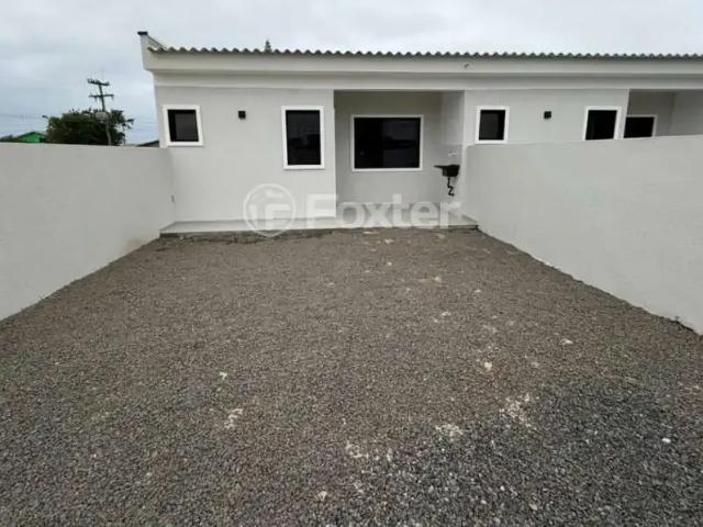 Casa / Sobrado para Venda em Cidreira/RS Centro 2 Quartos