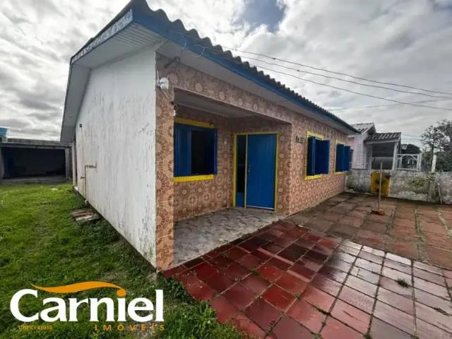 Casa / Sobrado para Venda em Cidreira/RS Centro 2 Quartos