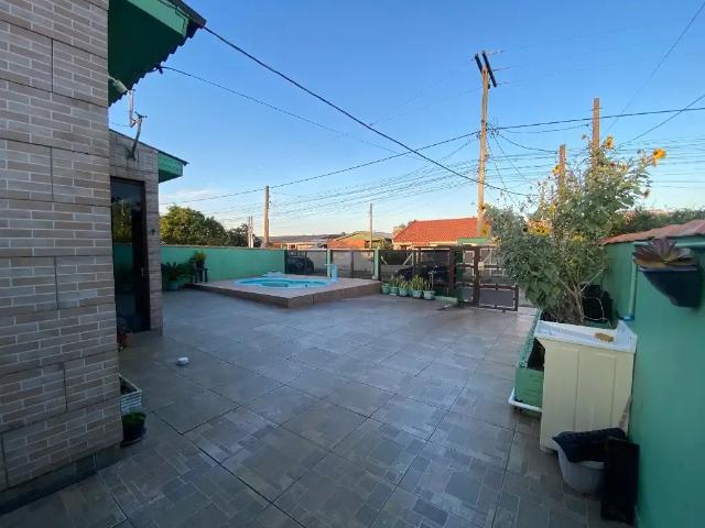 Casa / Sobrado para Venda em Cidreira/RS Centro 3 Quartos