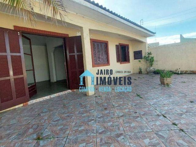 Casa / Sobrado para Venda em Cidreira/RS Centro 3 Quartos