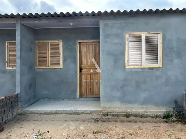 Casa / Sobrado para Venda em Cidreira/RS Costa do Sol 2 Quartos