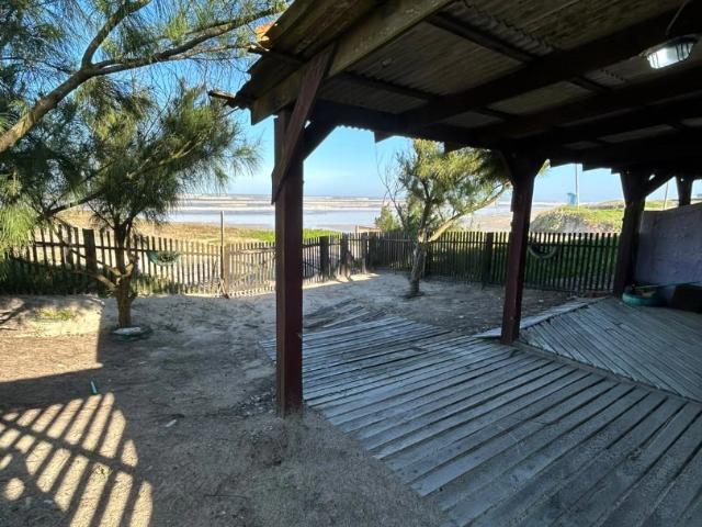 Casa / Sobrado para Venda em Cidreira/RS Costa do Sol 2 Quartos