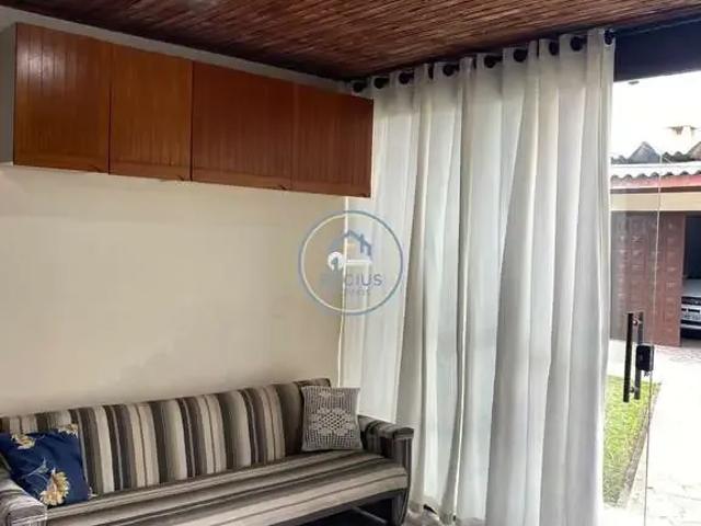 Casa / Sobrado para Venda em Cidreira/RS Praia de Cidreira 4 Quartos