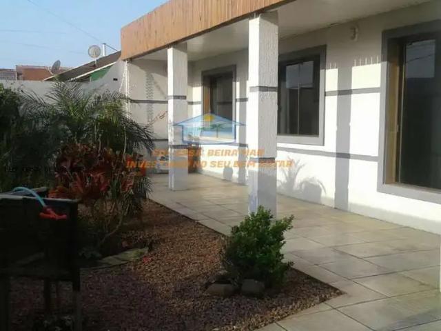 Casa / Sobrado para Venda em Cidreira/RS Salinas 3 Quartos