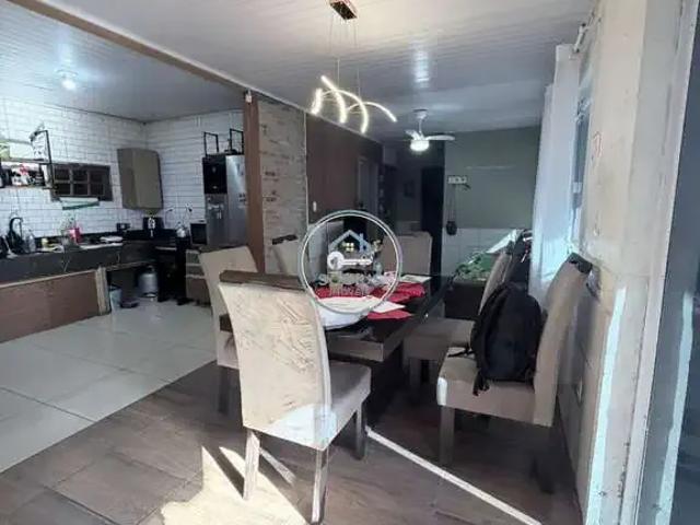 Casa / Sobrado para Venda em Cidreira/RS Salinas 3 Quartos