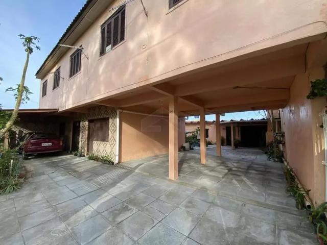 Casa / Sobrado para Venda em Cidreira/RS Salinas 9 Quartos