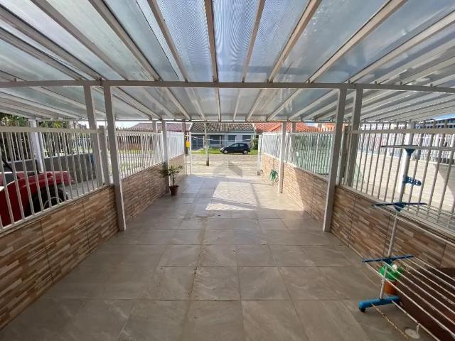 Casa / Sobrado para Venda em Cidreira/RS Salinas 2 Quartos