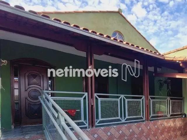 Casa / Sobrado para Venda em Contagem/MG Monte Castelo 6 Quartos