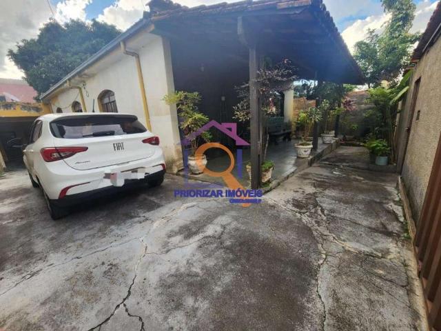 Casa / Sobrado para Venda em Contagem/MG Morada Nova 3 Quartos