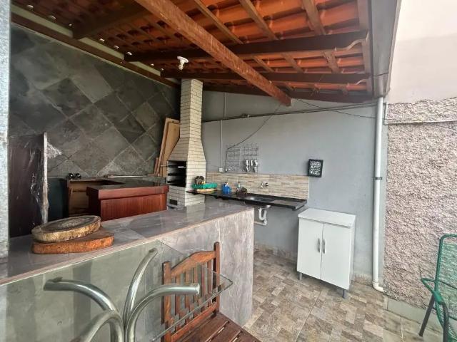 Casa / Sobrado para Venda em Contagem/MG Nacional 3 Quartos
