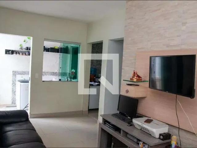 Casa / Sobrado para Venda em Contagem/MG Nacional 4 Quartos